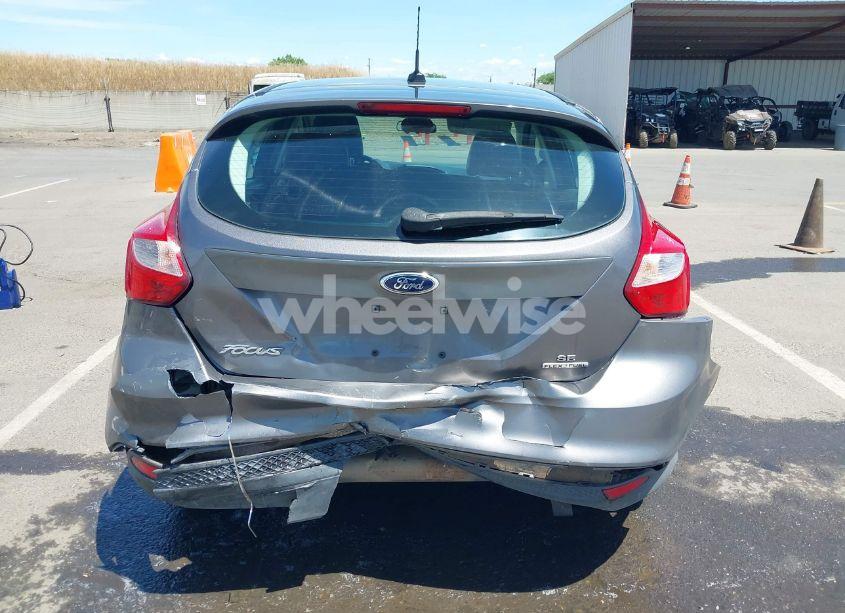 Photo 16 of 2013 Ford Focus SE (VIN 1FADP3K29DL190825)