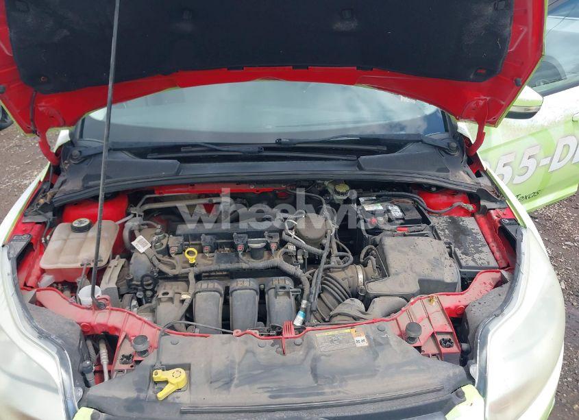 Photo 10 of 2013 Ford Focus SE (VIN 1FADP3K29DL204383)