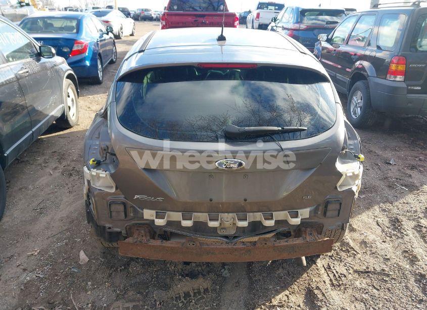 Photo 13 of 2013 Ford Focus SE (VIN 1FADP3K29DL224701)
