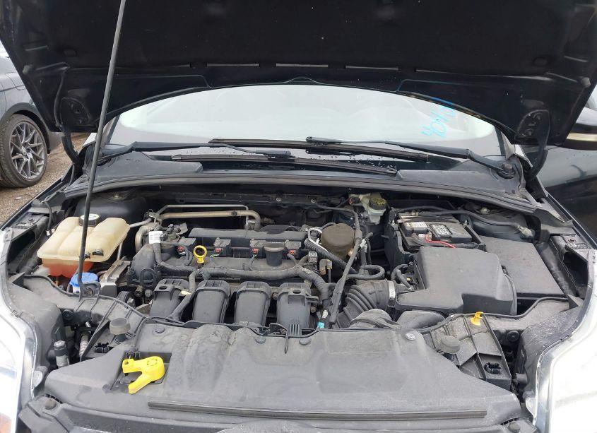 Photo 10 of 2013 Ford Focus SE (VIN 1FADP3K29DL247704)