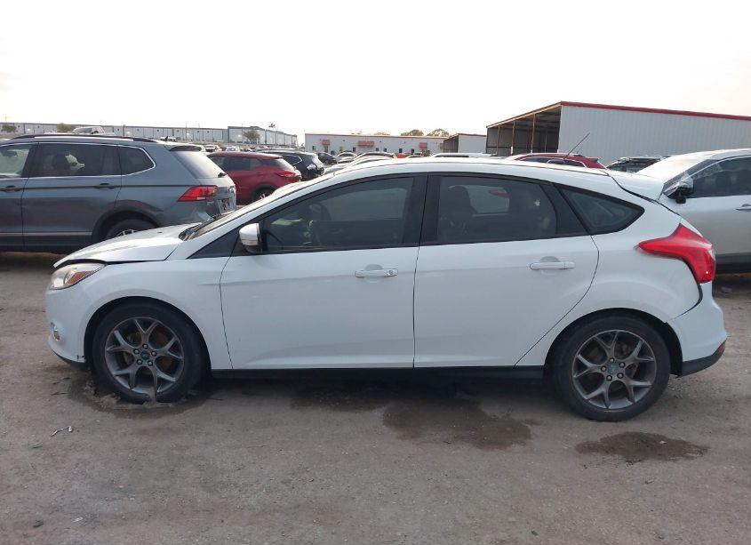 Photo 13 of 2013 Ford Focus SE (VIN 1FADP3K29DL263045)