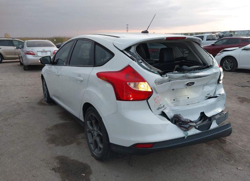 Photo 3 of 2013 Ford Focus SE (VIN 1FADP3K29DL263045)