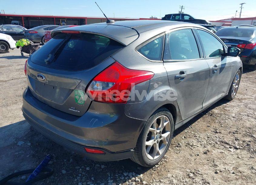 Photo 4 of 2013 Ford Focus SE (VIN 1FADP3K29DL266351)
