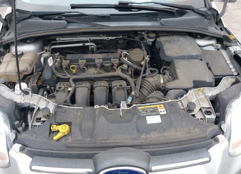 Photo 10 of 2013 Ford Focus SE (VIN 1FADP3K29DL267807)