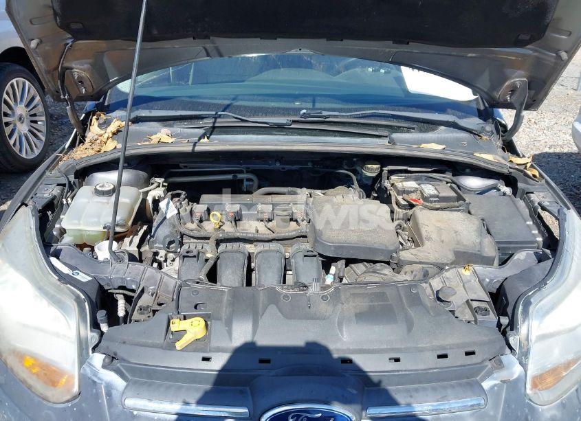 Photo 10 of 2013 Ford Focus SE (VIN 1FADP3K29DL294196)