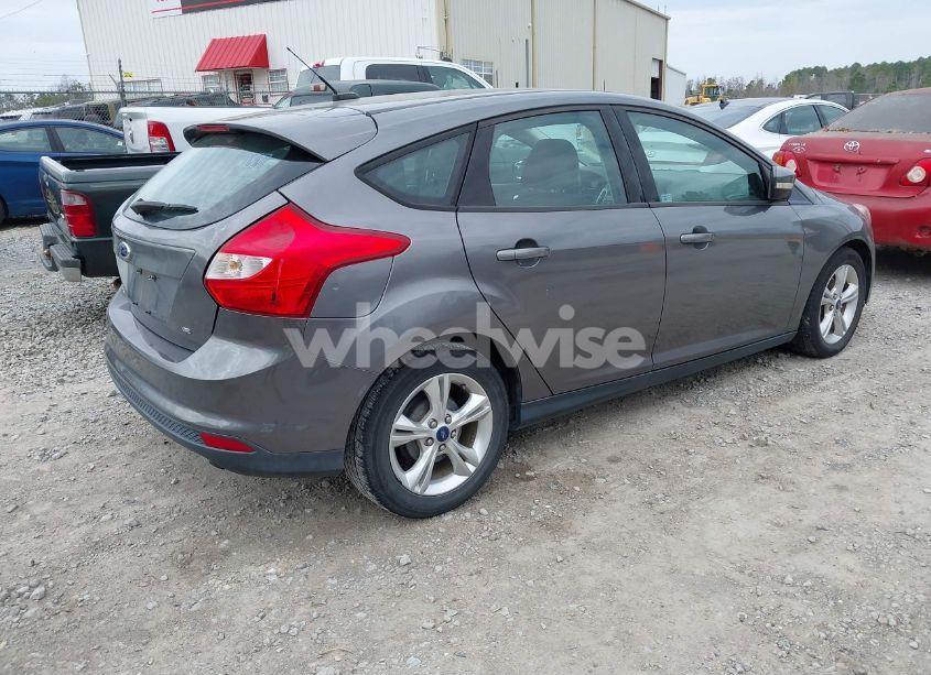 Photo 4 of 2013 Ford Focus SE (VIN 1FADP3K29DL314043)