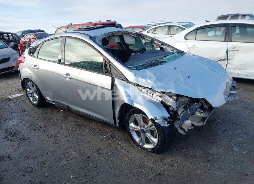 2013 Ford Focus SE (VIN 1FADP3K29DL379541) main photo