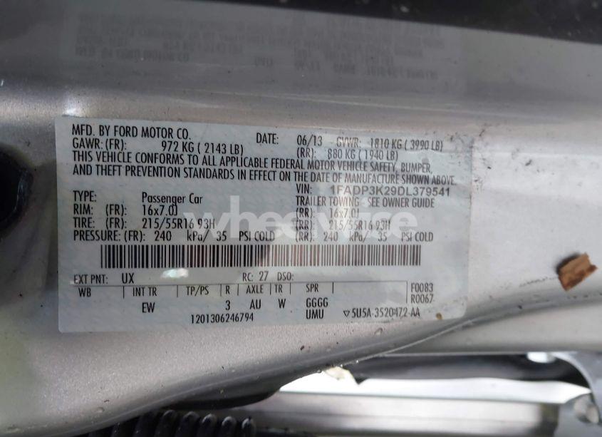 Photo 9 of 2013 Ford Focus SE (VIN 1FADP3K29DL379541)