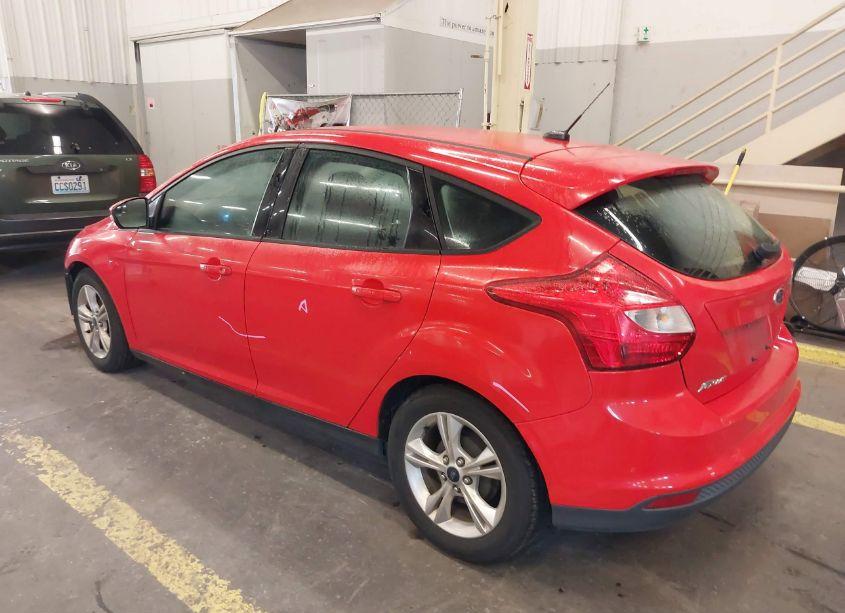 Photo 3 of 2014 Ford Focus SE (VIN 1FADP3K29EL170995)