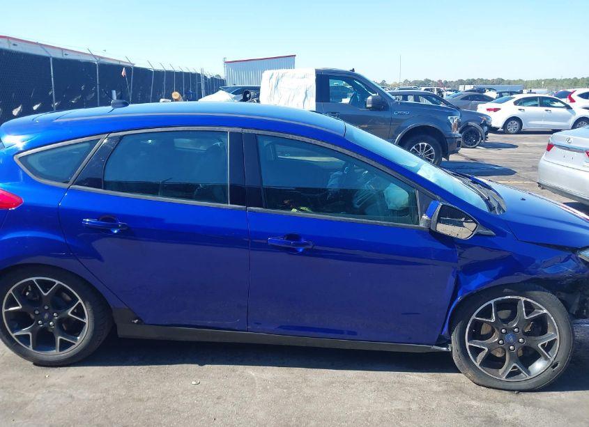 Photo 13 of 2014 Ford Focus SE (VIN 1FADP3K29EL196982)