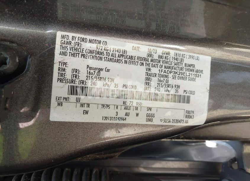 Photo 9 of 2014 Ford Focus SE (VIN 1FADP3K29EL211531)