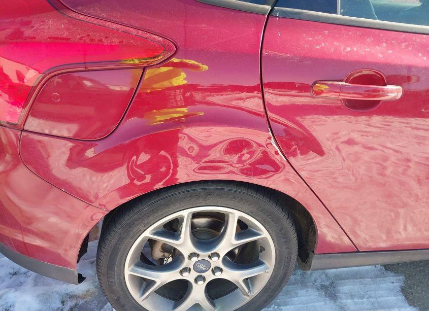 Photo 6 of 2014 Ford Focus SE (VIN 1FADP3K29EL213036)