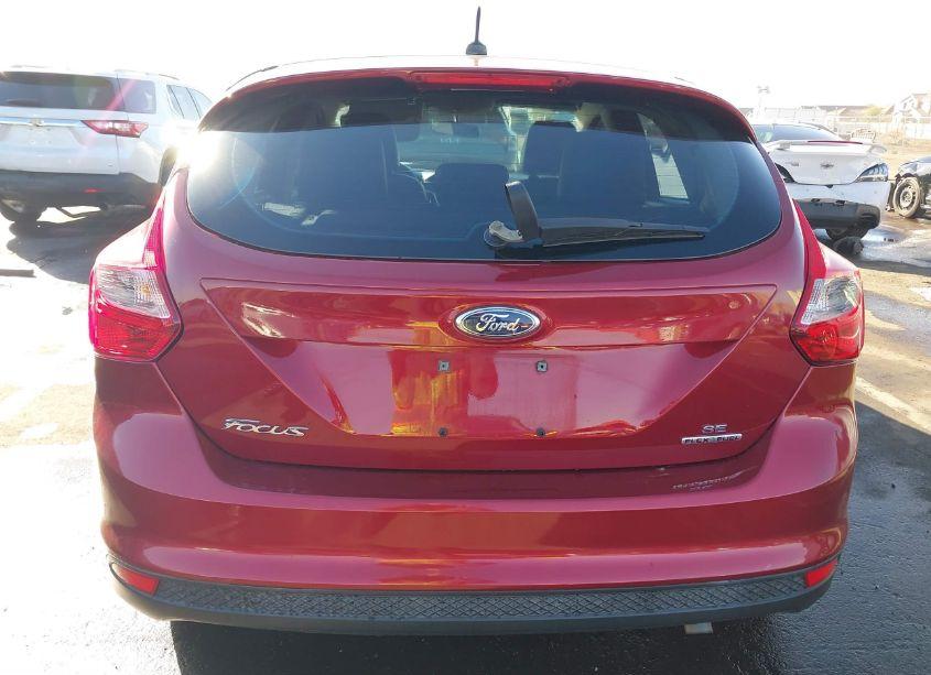 Photo 16 of 2014 Ford Focus SE (VIN 1FADP3K29EL281871)