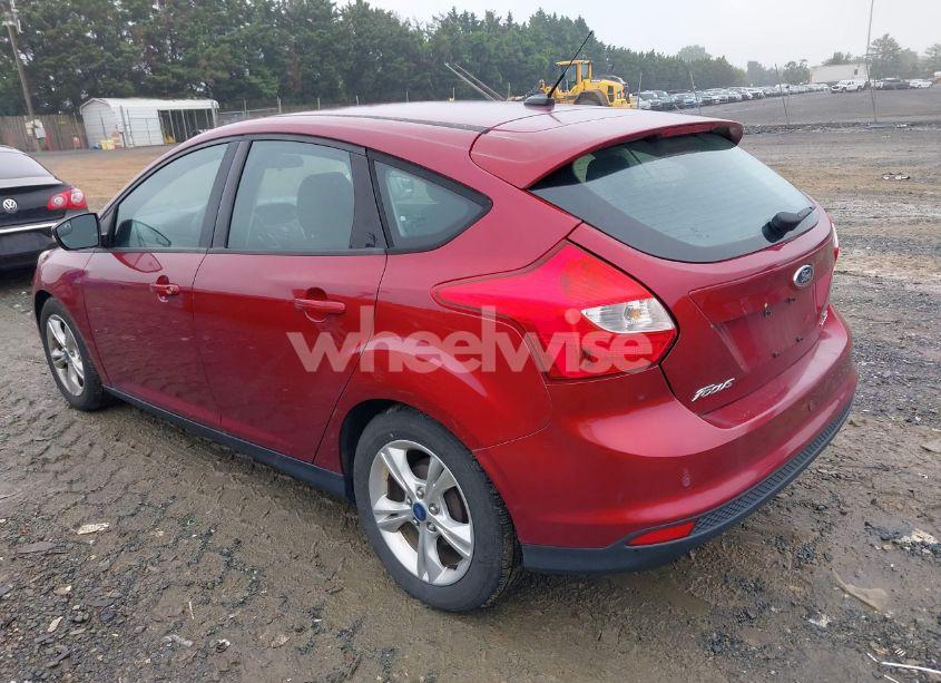 Photo 3 of 2014 Ford Focus SE (VIN 1FADP3K29EL292935)