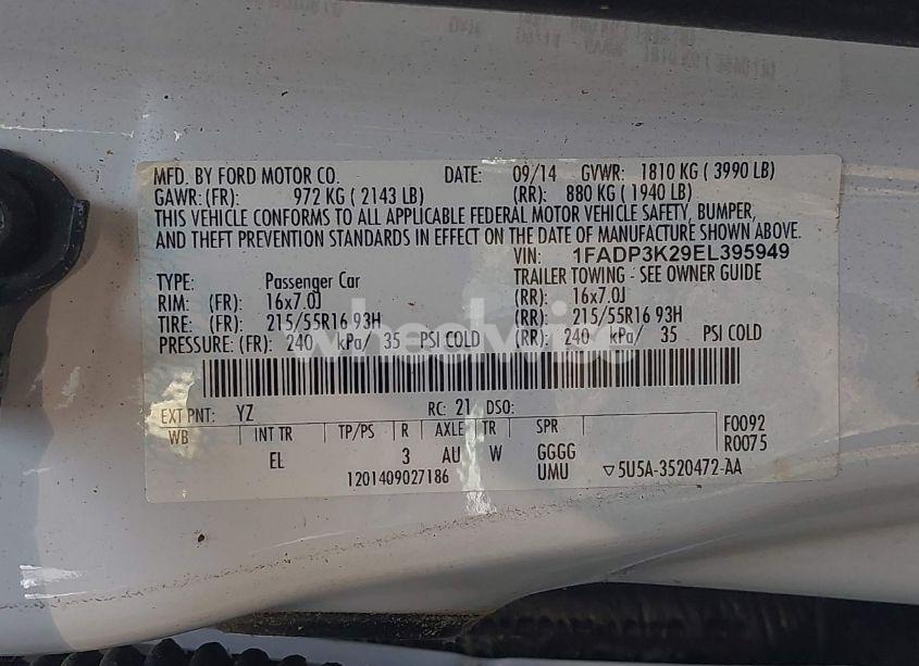 Photo 9 of 2014 Ford Focus SE (VIN 1FADP3K29EL395949)