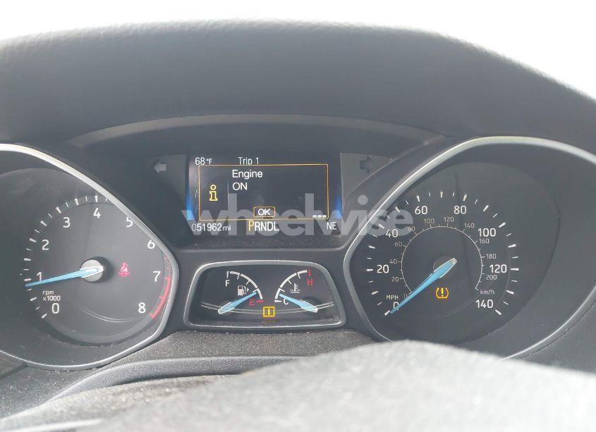 Photo 7 of 2015 Ford Focus SE (VIN 1FADP3K29FL213152)