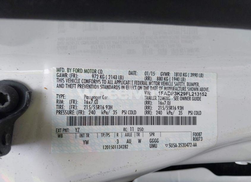 Photo 9 of 2015 Ford Focus SE (VIN 1FADP3K29FL213152)