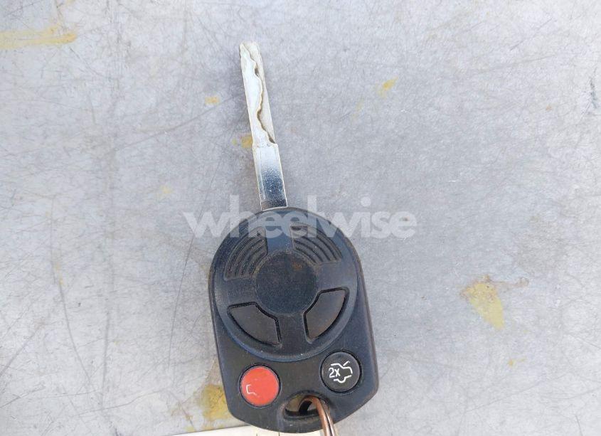 Photo 11 of 2015 Ford Focus SE (VIN 1FADP3K29FL274226)