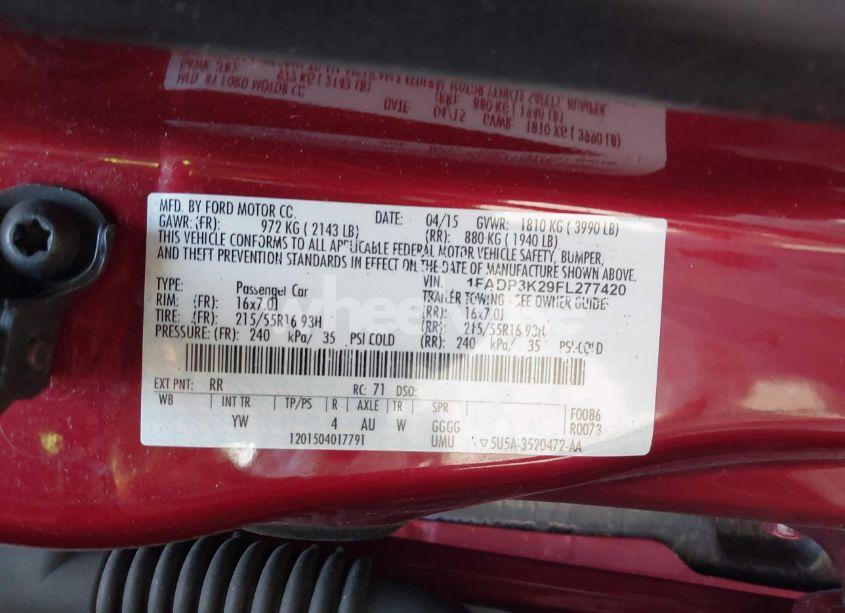 Photo 9 of 2015 Ford Focus SE (VIN 1FADP3K29FL277420)