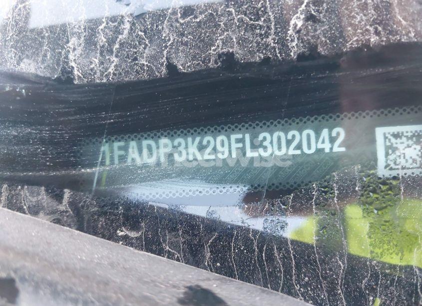 Photo 9 of 2015 Ford Focus SE (VIN 1FADP3K29FL302042)