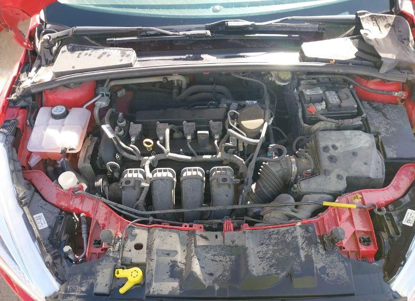 Photo 10 of 2015 Ford Focus SE (VIN 1FADP3K29FL315387)