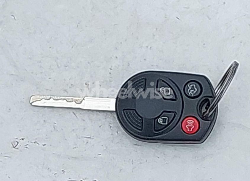 Photo 11 of 2015 Ford Focus SE (VIN 1FADP3K29FL386329)