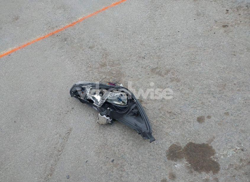 Photo 12 of 2015 Ford Focus SE (VIN 1FADP3K29FL386329)