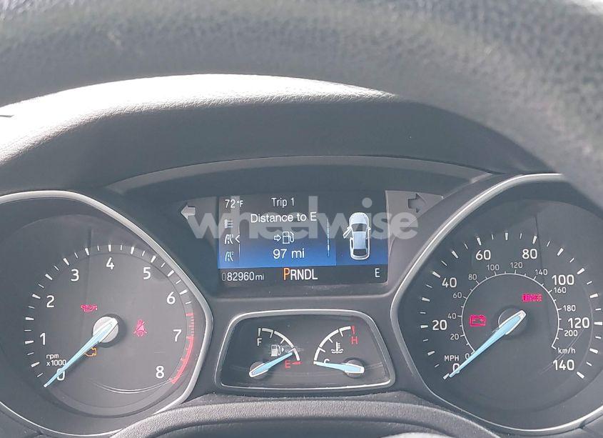 Photo 7 of 2015 Ford Focus SE (VIN 1FADP3K29FL386329)