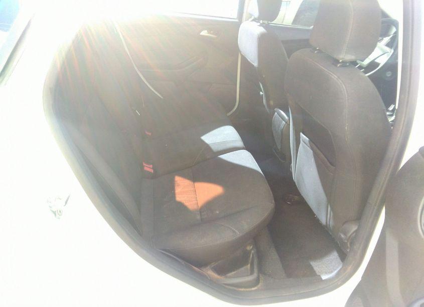 Photo 8 of 2016 Ford Focus SE (VIN 1FADP3K29GL217073)