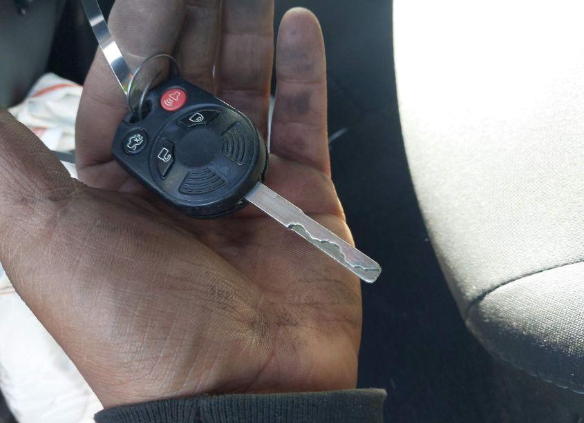 Photo 11 of 2016 Ford Focus SE (VIN 1FADP3K29GL256746)