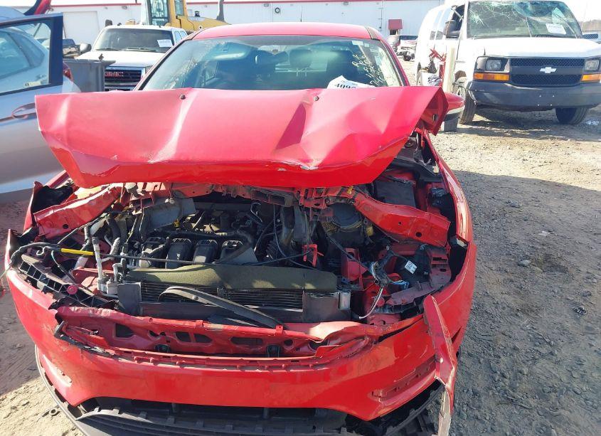 Photo 12 of 2016 Ford Focus SE (VIN 1FADP3K29GL256746)