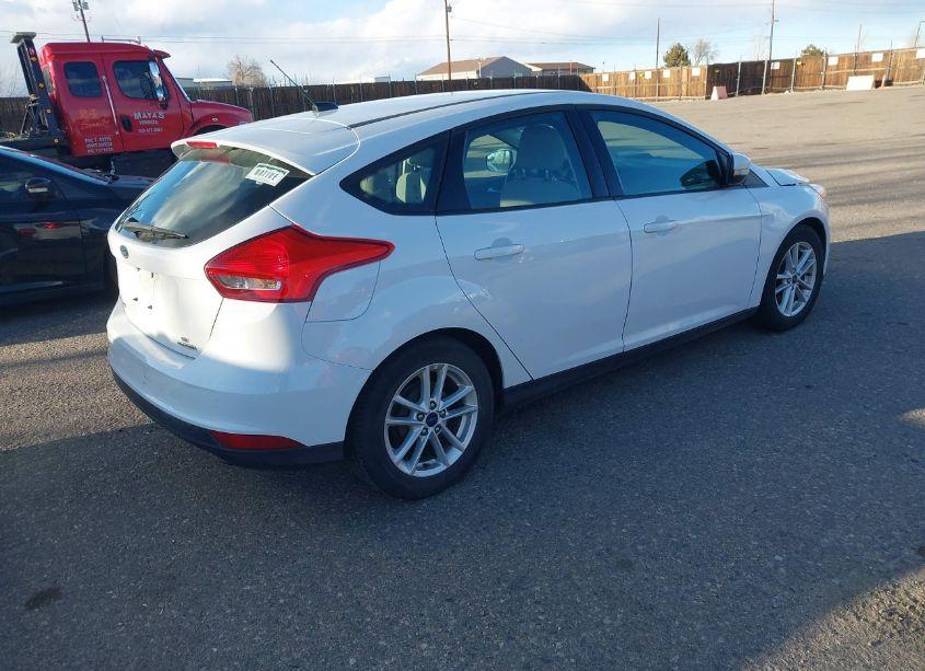 Photo 4 of 2016 Ford Focus SE (VIN 1FADP3K29GL291447)