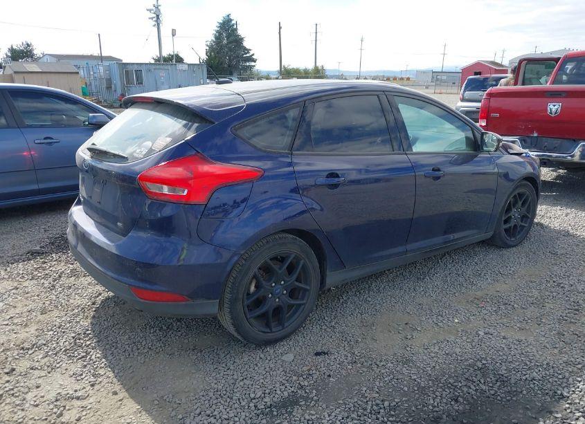 Photo 4 of 2016 Ford Focus SE (VIN 1FADP3K29GL321448)