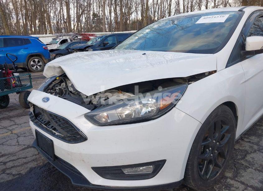 Photo 6 of 2016 Ford Focus SE (VIN 1FADP3K29GL345961)
