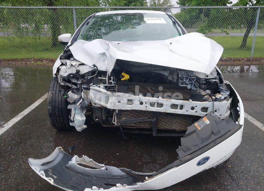 Photo 6 of 2016 Ford Focus SE (VIN 1FADP3K29GL354594)