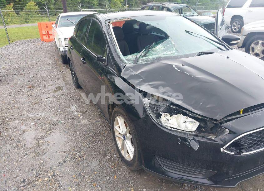 Photo 6 of 2016 Ford Focus SE (VIN 1FADP3K29GL376613)