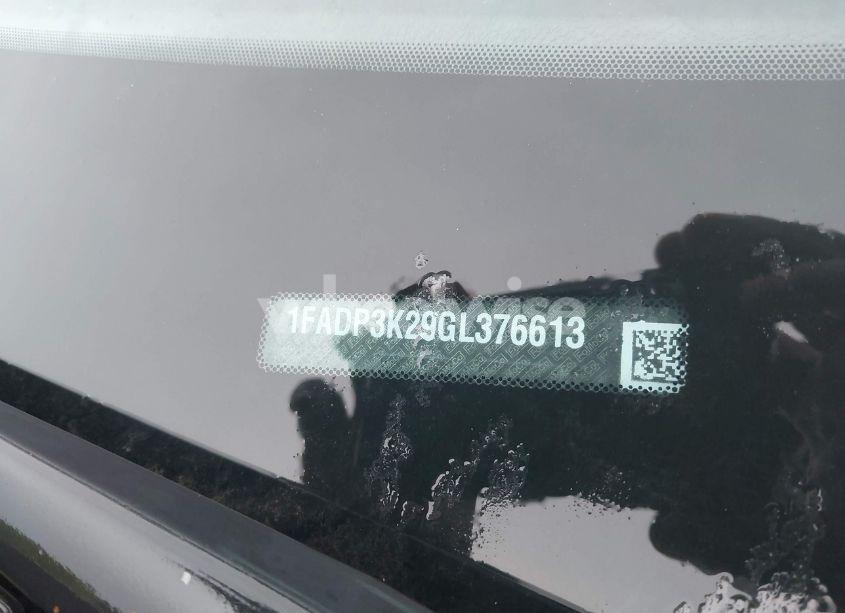 Photo 9 of 2016 Ford Focus SE (VIN 1FADP3K29GL376613)