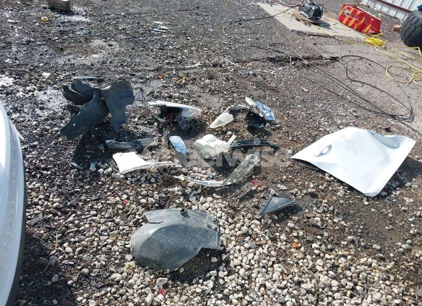 Photo 12 of 2016 Ford Focus SE (VIN 1FADP3K29GL406838)