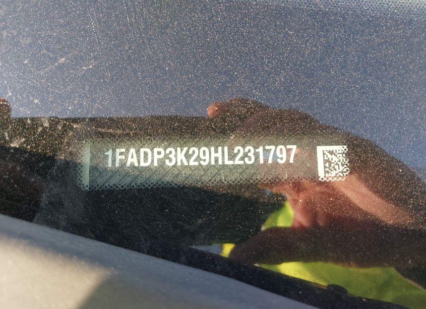 Photo 9 of 2017 Ford Focus SE (VIN 1FADP3K29HL231797)