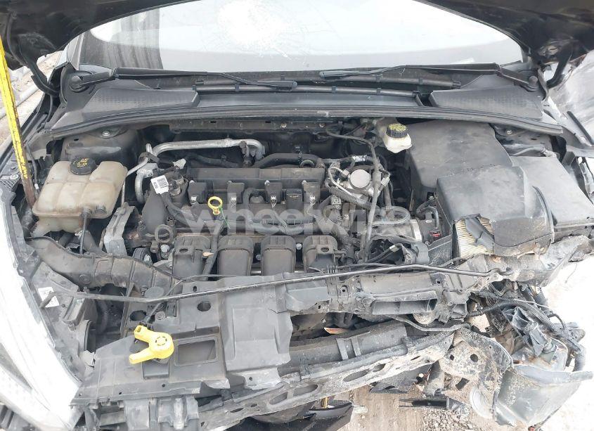 Photo 10 of 2017 Ford Focus SE (VIN 1FADP3K29HL258689)