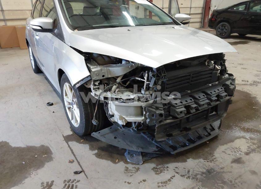 Photo 12 of 2017 Ford Focus SE (VIN 1FADP3K29HL289294)