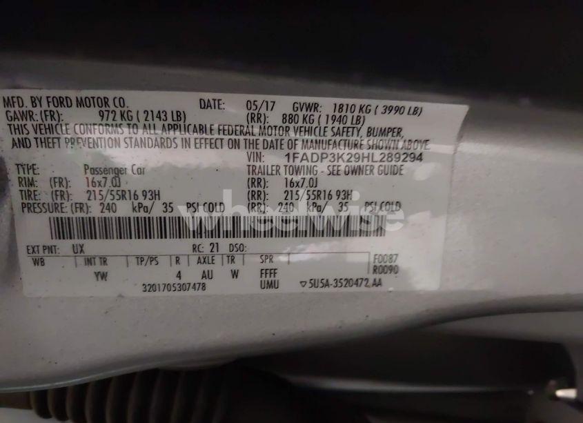 Photo 9 of 2017 Ford Focus SE (VIN 1FADP3K29HL289294)