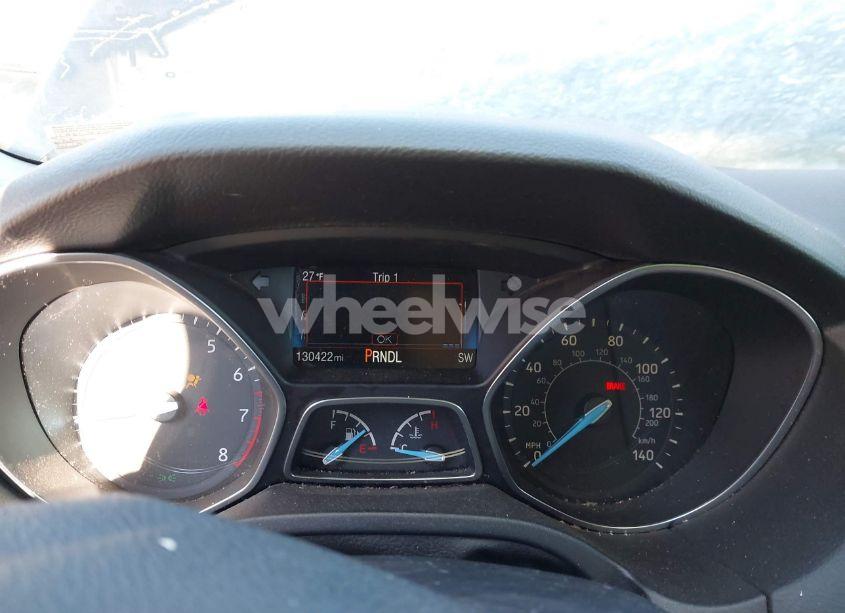 Photo 7 of 2017 Ford Focus SE (VIN 1FADP3K29HL290770)