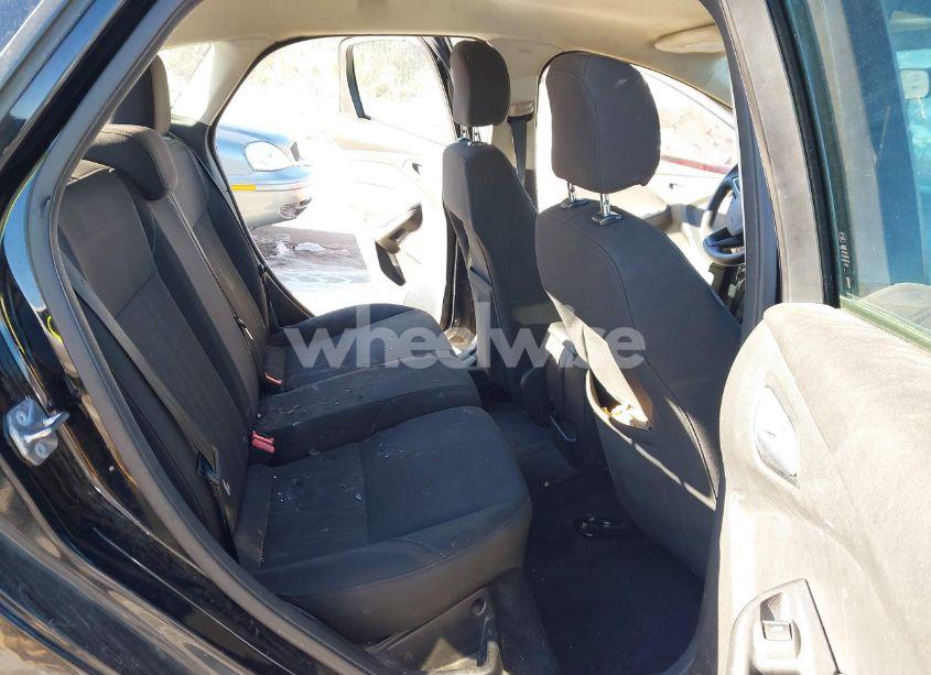 Photo 8 of 2017 Ford Focus SE (VIN 1FADP3K29HL290770)