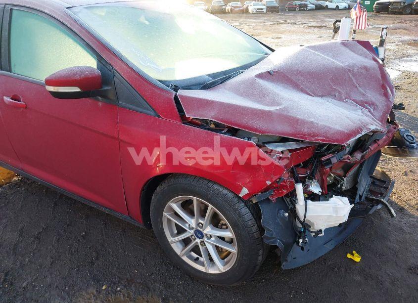 Photo 17 of 2017 Ford Focus SE (VIN 1FADP3K29HL336002)