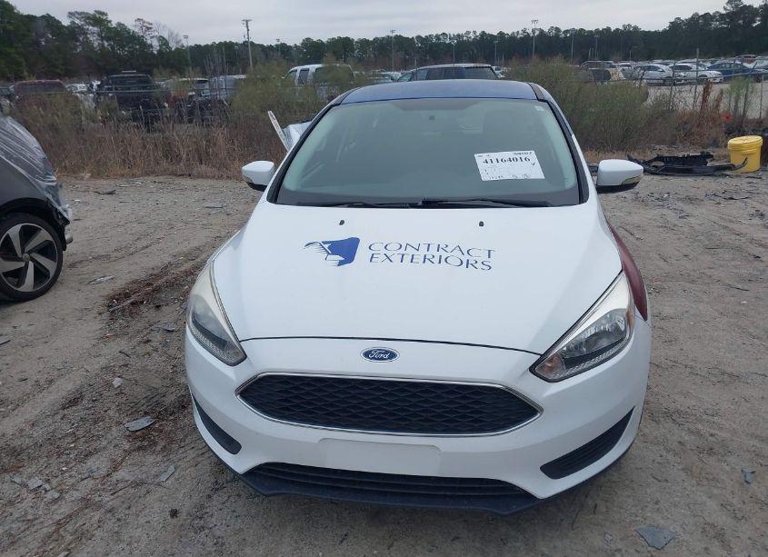 Photo 6 of 2017 Ford Focus SE (VIN 1FADP3K29HL345637)