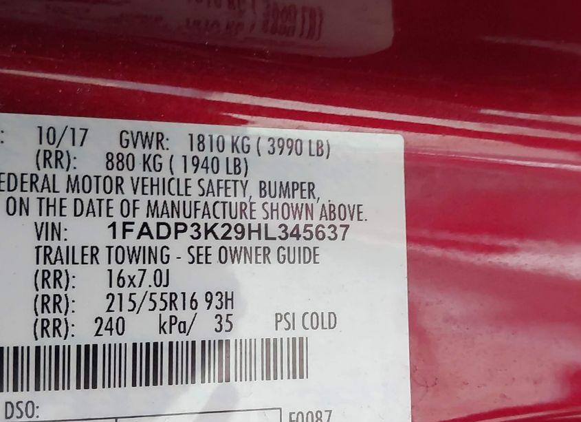 Photo 9 of 2017 Ford Focus SE (VIN 1FADP3K29HL345637)