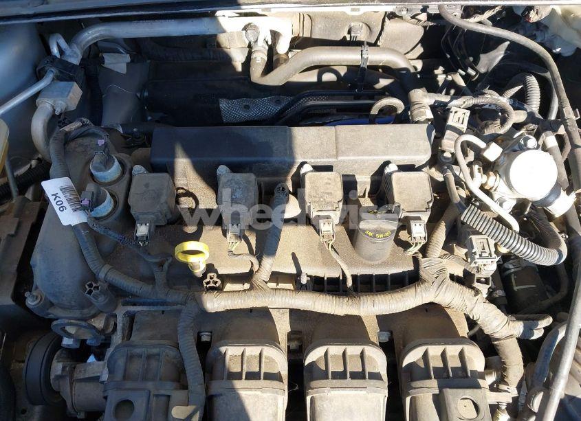 Photo 10 of 2018 Ford Focus SE (VIN 1FADP3K29JL210454)