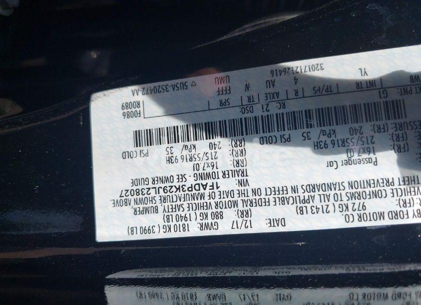 Photo 9 of 2018 Ford Focus SE (VIN 1FADP3K29JL238027)