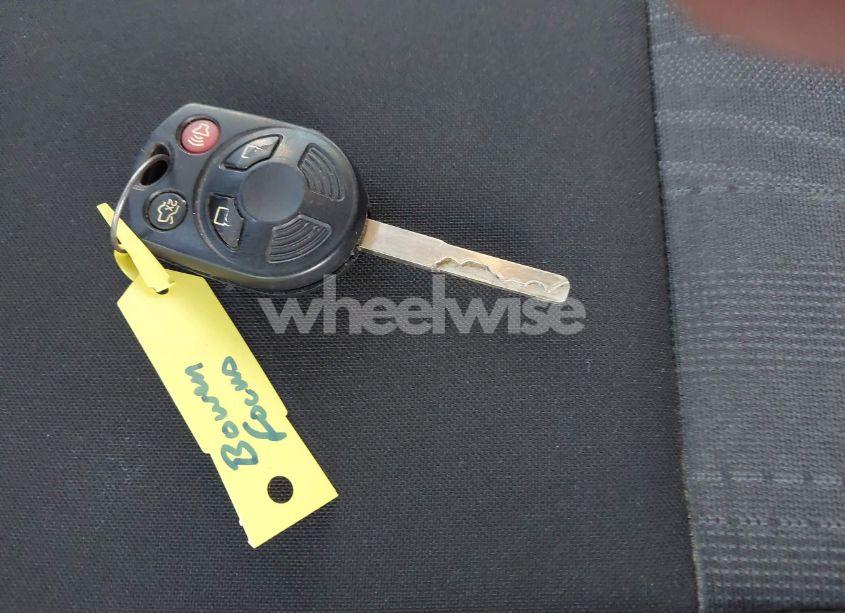 Photo 11 of 2018 Ford Focus SE (VIN 1FADP3K29JL242983)